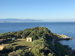 Agaphouse Mylae